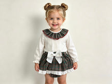 Load image into Gallery viewer, Ceyber Older Girls Green Tartan Skirted Jam Set