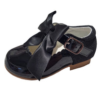 Load image into Gallery viewer, Girls Black Bow Patent Shoes