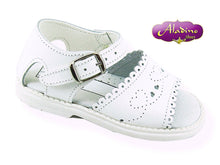 Load image into Gallery viewer, Aladino Baby Girls Heart Sandal