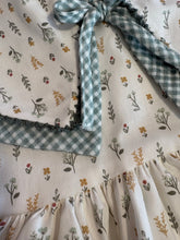 Load image into Gallery viewer, Valentina Olie Floral Green Dress