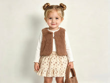 Load image into Gallery viewer, Willow &amp; Whistle Girls Borg Gilet Beige Floral 4 Piece Skirt Set