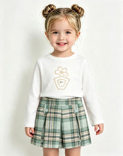 Load image into Gallery viewer, Mayoral Older Girls Green Plaid Short Set