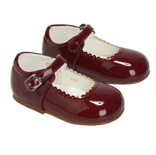 Load image into Gallery viewer, Tia London Scallop Mary Jane Shoes