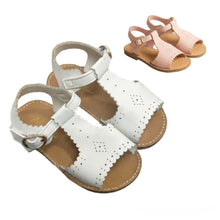 Load image into Gallery viewer, Melia Isabella Scallop Sandals