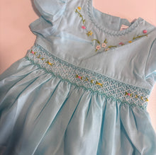 Load image into Gallery viewer, Mabini Girls Blue &amp; Pink Floral Smock