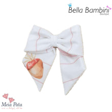 Load image into Gallery viewer, Meia Pata Milkshake Hair Bow