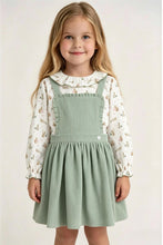 Load image into Gallery viewer, Dulce De Fresa Older Girls Green Bunny Pinafore