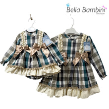 Load image into Gallery viewer, Ceyber Girls Double Bow Green and Tan Dress