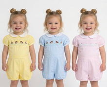 Load image into Gallery viewer, Beau Kid Girls Bunny Smocked Short Set