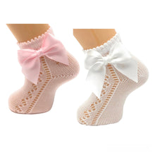 Load image into Gallery viewer, Carlomagno Ankle Open Work Bow Socks