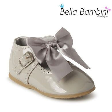 Girls Grey Bow Shoes