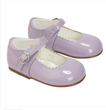Load image into Gallery viewer, Tia London Scallop Mary Jane Shoes