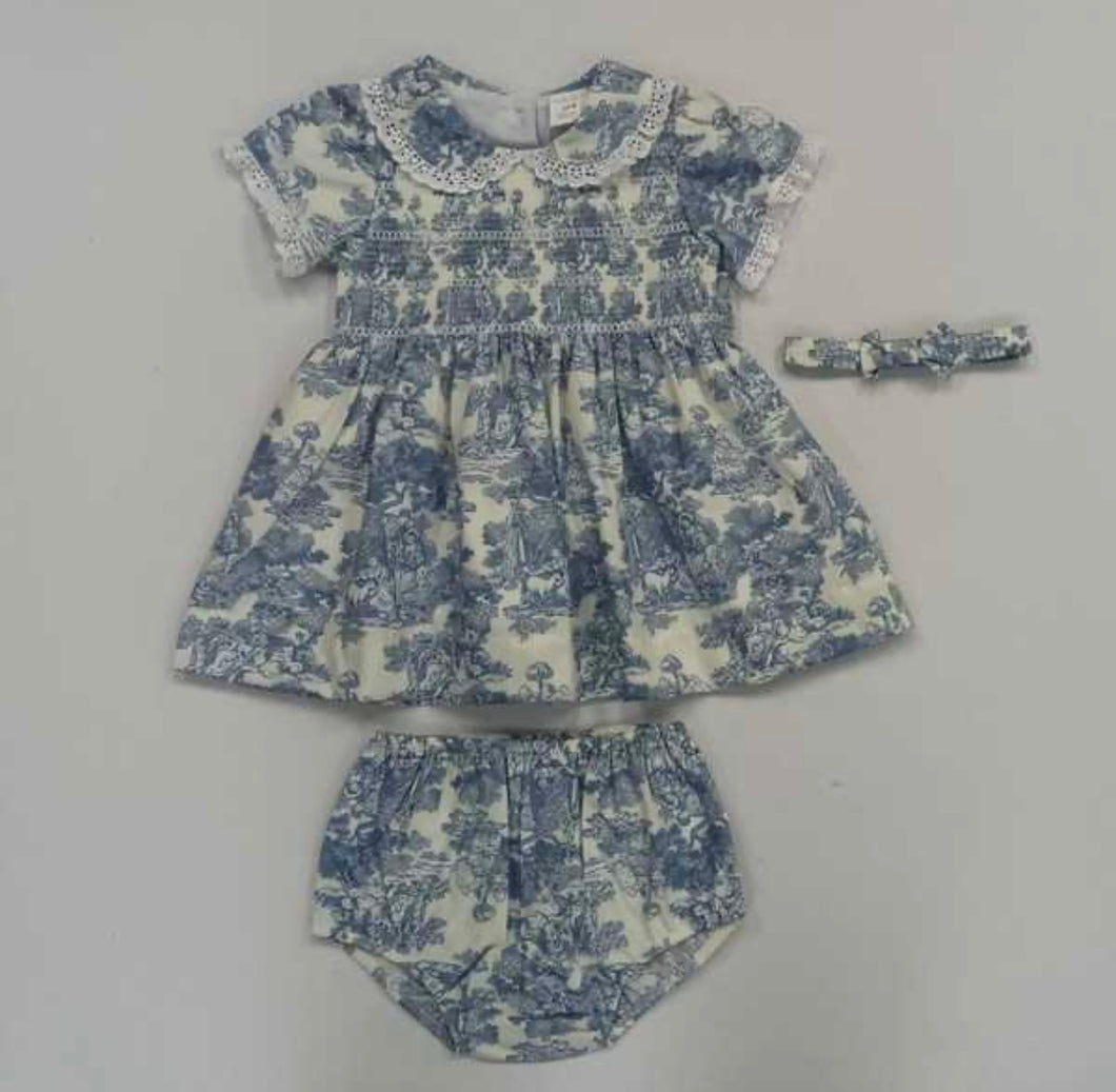 Mabini Girls Blue Vintage Smock