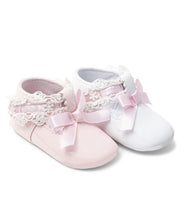 Load image into Gallery viewer, Sevva Valentina Lace Trim Pram Shoes