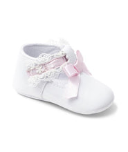 Load image into Gallery viewer, Sevva Valentina Lace Trim Pram Shoes